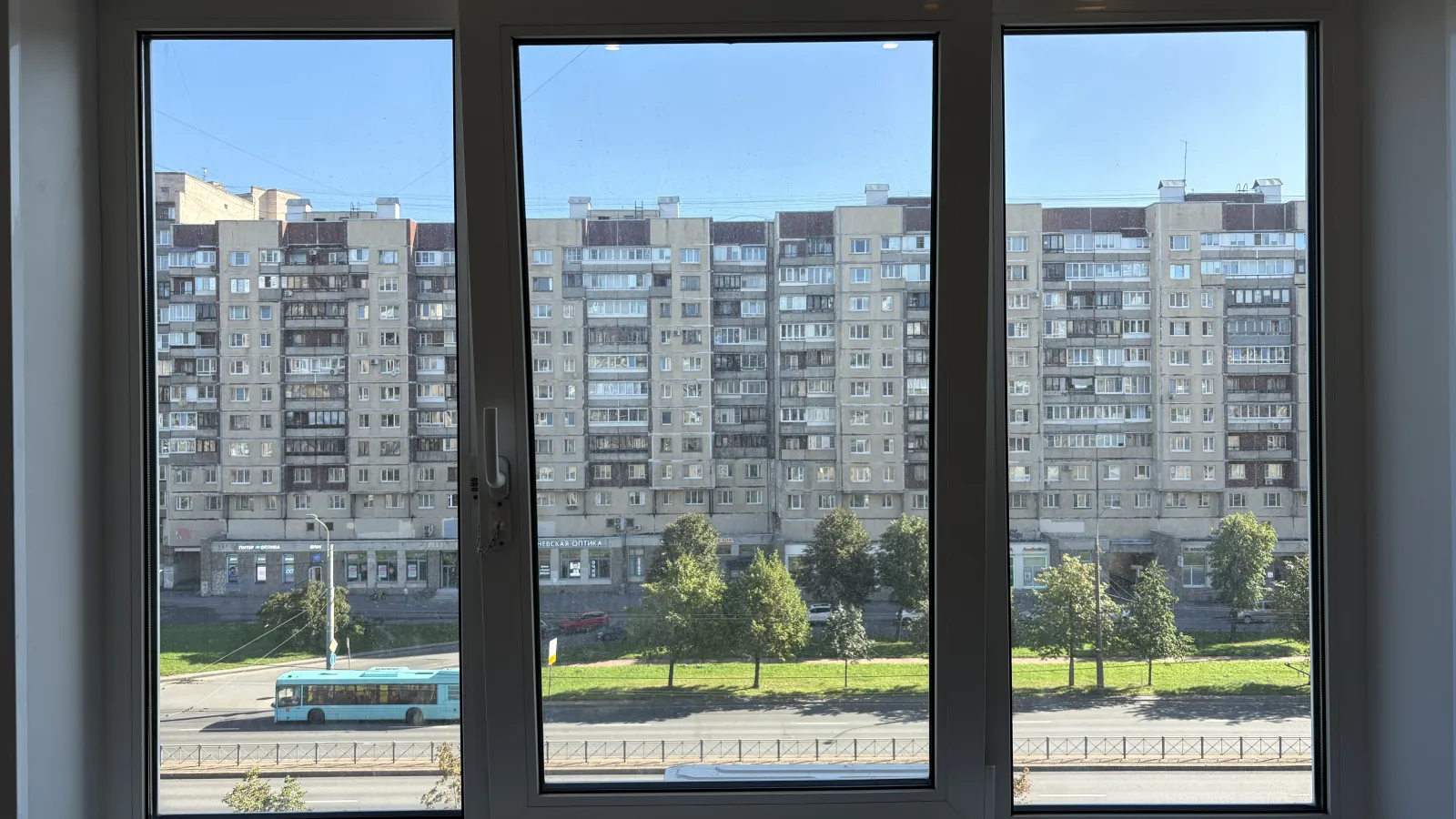 Мойка трехстворчатого окна before